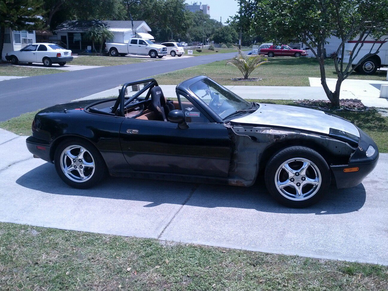Illustration for article titled Why the Miata Is the Greatest Car of All Time